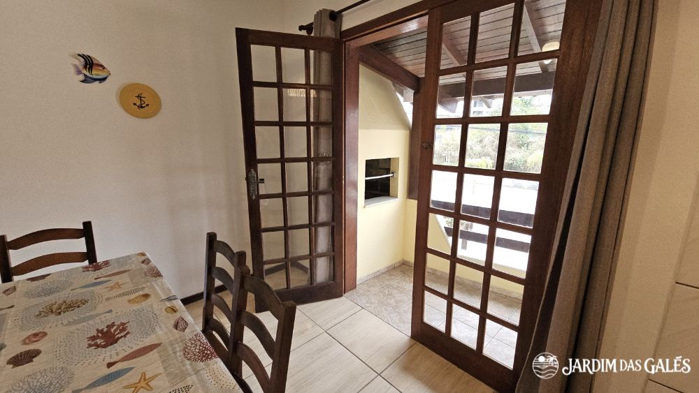 Superior de 1 quarto com varanda horizontal (8)
