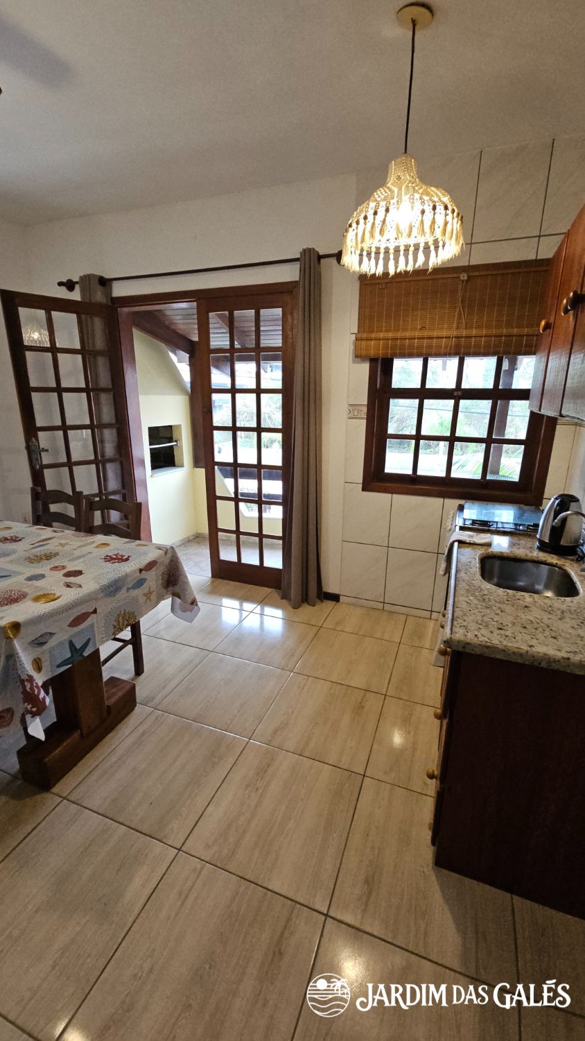 Superior de 1 quarto com varanda vertical (13)