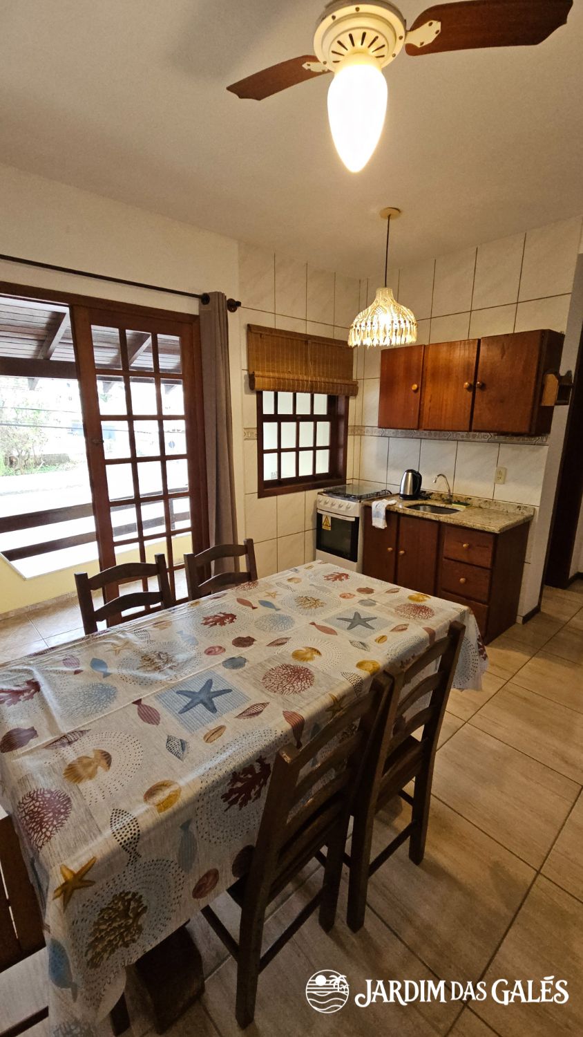Superior de 1 quarto com varanda vertical (15)